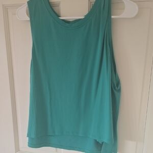 Lululemon Cropped Muscle Tank